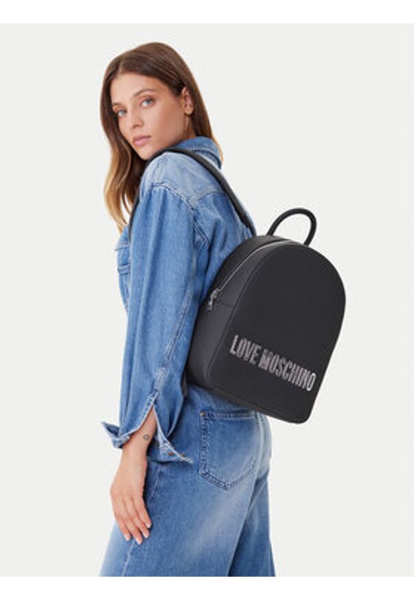Love Moschino - LOVE MOSCHINO Plecak JC4193PP0NKD000B Czarny. Kolor: czarny. Materiał: skóra