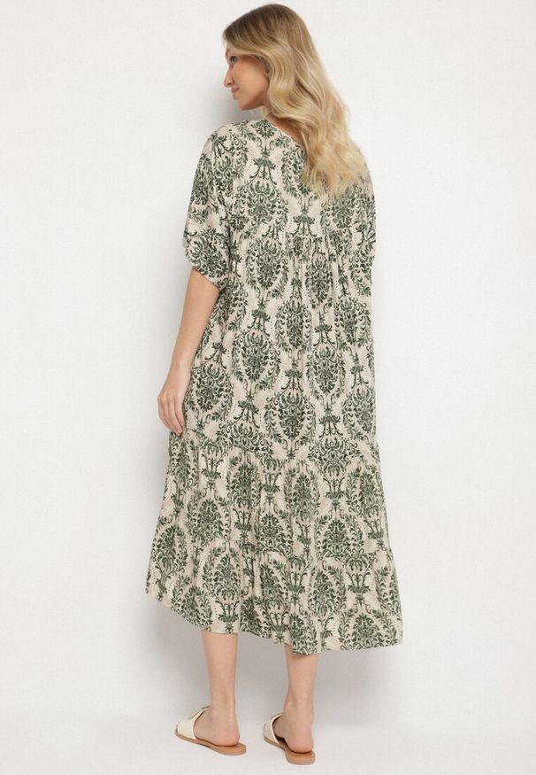 Born2be - Ciemnozielona Sukienka z Bawełną w Abstrakcyjny Wzór Filindela. Okazja: na spacer, na co dzień. Kolor: zielony. Materiał: bawełna. Wzór: aplikacja. Styl: elegancki, casual, klasyczny