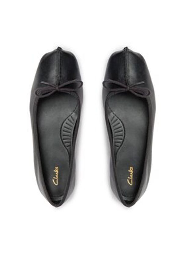 Clarks Baleriny Freckle Ice 203529294 Czarny. Kolor: czarny. Materiał: skóra