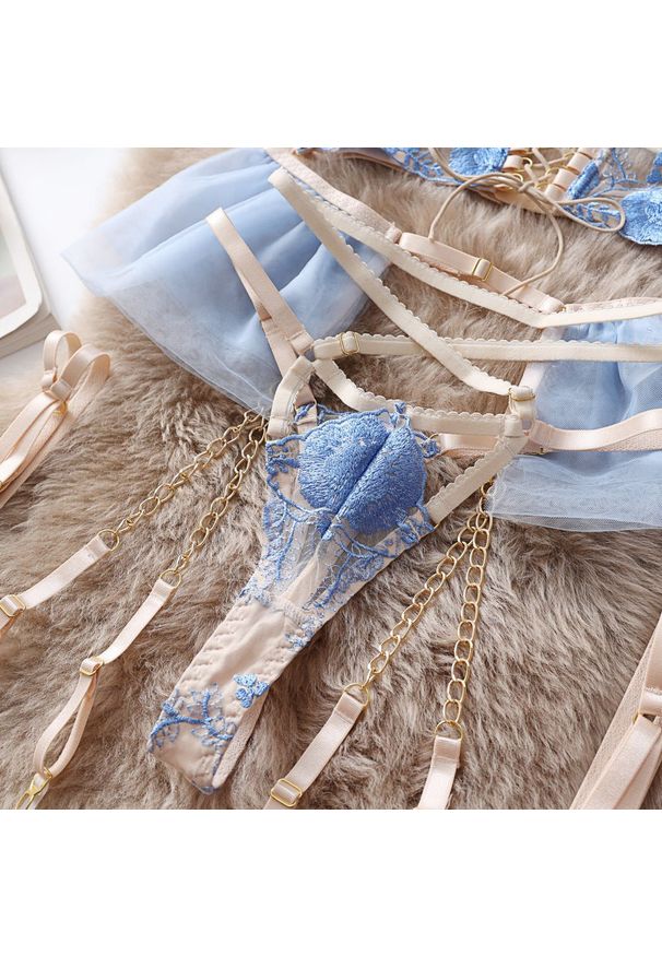 Intica - Komplet bielizny z koronką na wyjątkowe okazje Gritt. Kolor: niebieski. Materiał: koronka. Wzór: koronka
