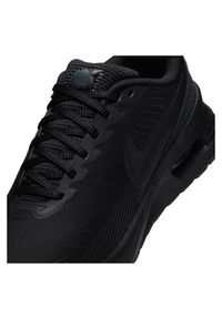 Nike Air Max Nuaxis Sneakersy męskie. Okazja: na co dzień. Kolor: czarny. Materiał: guma. Szerokość cholewki: normalna. Model: Nike Air Max #7