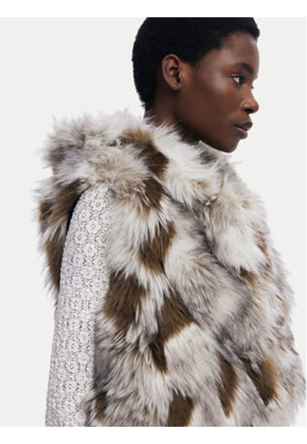 Desigual Bezrękawnik Bunny 25WWEW57 Beżowy Regular Fit. Kolor: beżowy. Materiał: syntetyk. Długość rękawa: bez rękawów