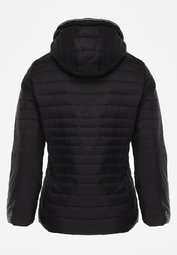 Born2be - Czarna Pikowana Kurtka Przejściowa z Odpinanym Kapturem Tidesse. Kolor: czarny. Materiał: jeans, poliester