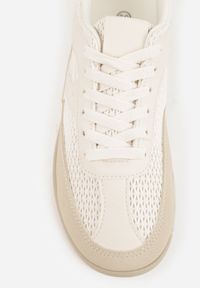 Renee - Beżowe Sneakersy z Geometrycznym Wzorem Elrineth. Kolor: beżowy. Materiał: prążkowany, jeans. Wzór: geometria #2