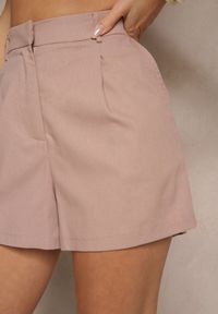 Renee - Ciemnobeżowe Szorty z Bawełną High Waist w Klasycznym Stylu Sefore. Stan: podwyższony. Kolor: beżowy. Materiał: bawełna. Sezon: lato. Styl: klasyczny