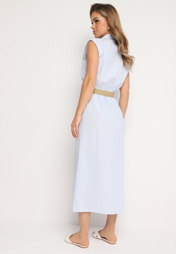 Born2be - Niebieska Bawełniana Sukienka Koszulowa z Gumką w Talii i Paskiem z Klamrą Xalorea. Kolor: niebieski. Materiał: bawełna. Wzór: paski. Typ sukienki: koszulowe