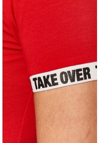 TALLY WEIJL - Tally Weijl - T-shirt. Okazja: na co dzień. Kolor: czerwony. Materiał: bawełna, dzianina, elastan. Wzór: nadruk. Styl: casual #6