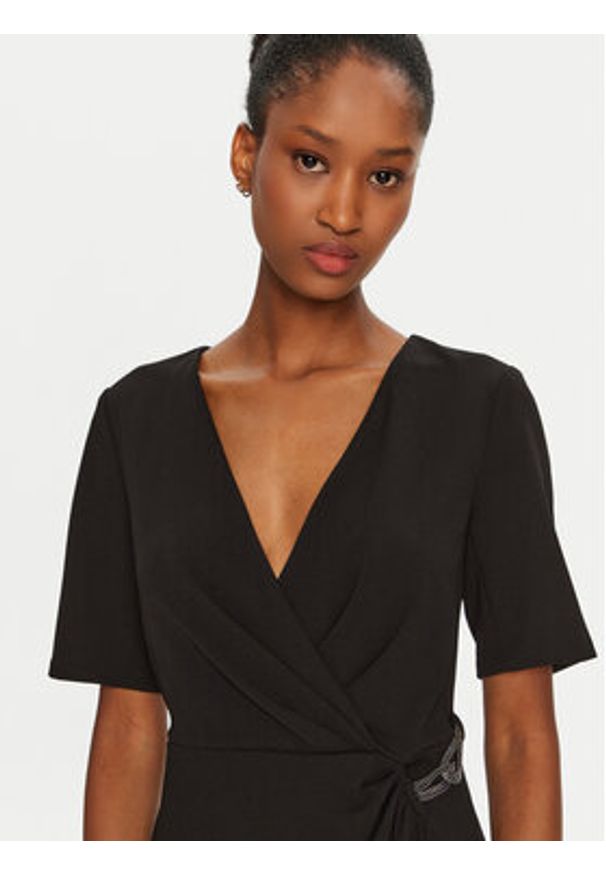 DKNY Sukienka koktajlowa DD4H1B66 Czarny Slim Fit. Kolor: czarny. Materiał: syntetyk. Styl: wizytowy