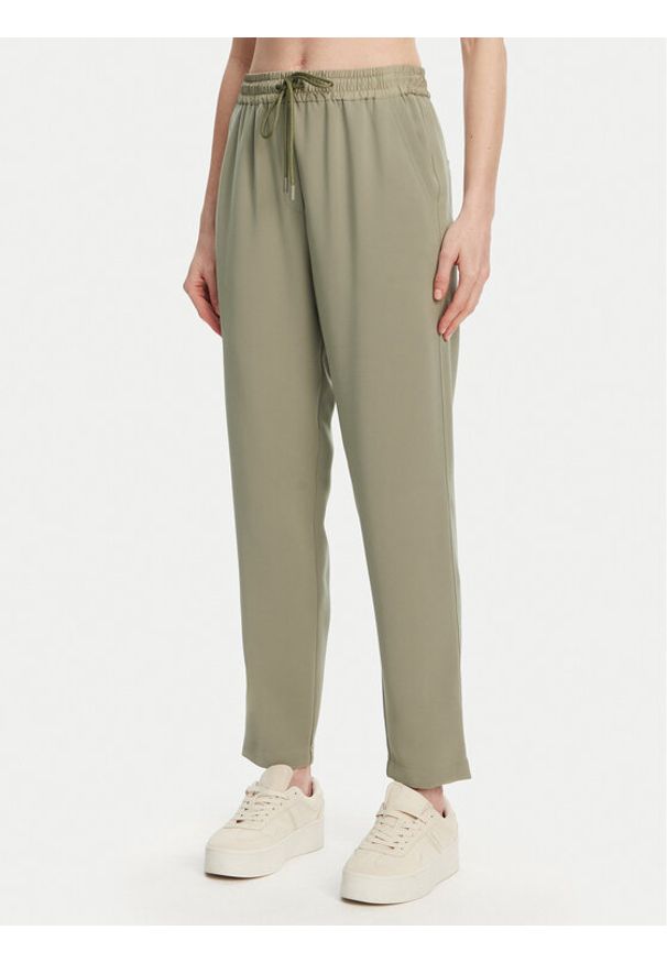 Marella Spodnie dresowe Abitata 2513131045 Zielony Regular Fit. Kolor: zielony. Materiał: syntetyk