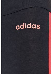 Adidas - adidas - Komplet. Kolor: różowy. Materiał: bawełna, poliester, dzianina, elastan. Wzór: nadruk #3