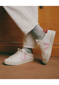 Veja - VEJA - Białe sneakersy Campo Marsala. Kolor: biały. Materiał: bawełna, guma, materiał. Szerokość cholewki: normalna. Wzór: aplikacja #7