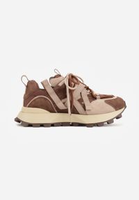 Renee - Beżowe Sneakersy Chunky z Zamszowymi Wstawkami Tasiemkami i Bieżnikiem Oyesei. Kolor: beżowy. Materiał: zamsz #2