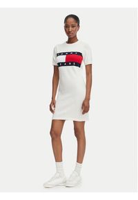 Tommy Jeans Sukienka codzienna Flag DW0DW22853 Biały Slim Fit. Okazja: na co dzień. Kolor: biały. Materiał: bawełna. Typ sukienki: proste. Styl: casual #2