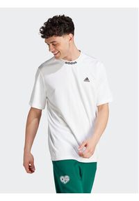 Adidas - adidas T-Shirt HY1285 Biały Loose Fit. Kolor: biały. Materiał: syntetyk #13