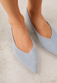 Born2be - Niebieskie Balerinki z Imitacji Zamszu z Noskiem w Szpic Egynome. Okazja: na co dzień, na spotkanie biznesowe, do pracy. Kolor: niebieski. Materiał: zamsz. Styl: casual, biznesowy, elegancki #5
