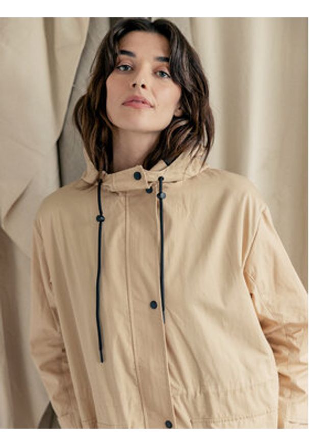 Fransa Parka 20611801 Beżowy Relaxed Fit. Kolor: beżowy. Materiał: syntetyk
