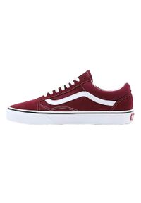 Tenisówki Vans Model Vn0a38g15u71 Kolor Bordeaux. Zapięcie: sznurówki. Kolor: czerwony. Materiał: syntetyk, tkanina, materiał. Szerokość cholewki: normalna. Sport: turystyka piesza