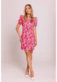 MOE - Elegancka sukienka ołówkowa mini w kwiaty czerwona. Kolor: czerwony, pomarańczowy. Wzór: kwiaty. Typ sukienki: ołówkowe. Styl: elegancki. Długość: mini #1