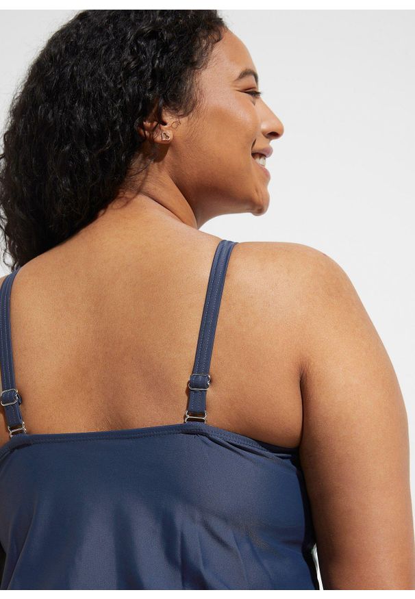 bonprix - Tankini (2 części) z szortami kąpielowymi. Kolor: niebieski. Długość rękawa: na ramiączkach. Wzór: nadruk, aplikacja. Styl: elegancki