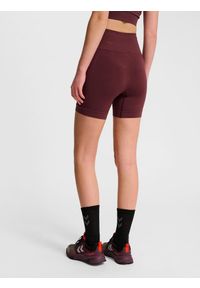 Szorty damskie Hummel TIF. Kolor: czerwony, wielokolorowy, różowy, brązowy. Sport: fitness, joga i pilates