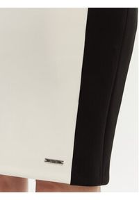 Calvin Klein Sukienka koktajlowa K20K208161 Écru Slim Fit. Materiał: syntetyk. Styl: wizytowy