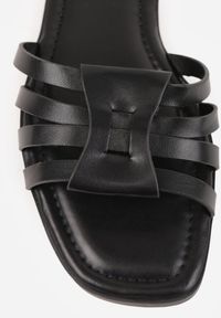 Born2be - Czarne Klapki z Cienkimi Paseczkami Helarah. Okazja: na co dzień, na spacer. Kolor: czarny. Styl: casual, klasyczny, elegancki #5