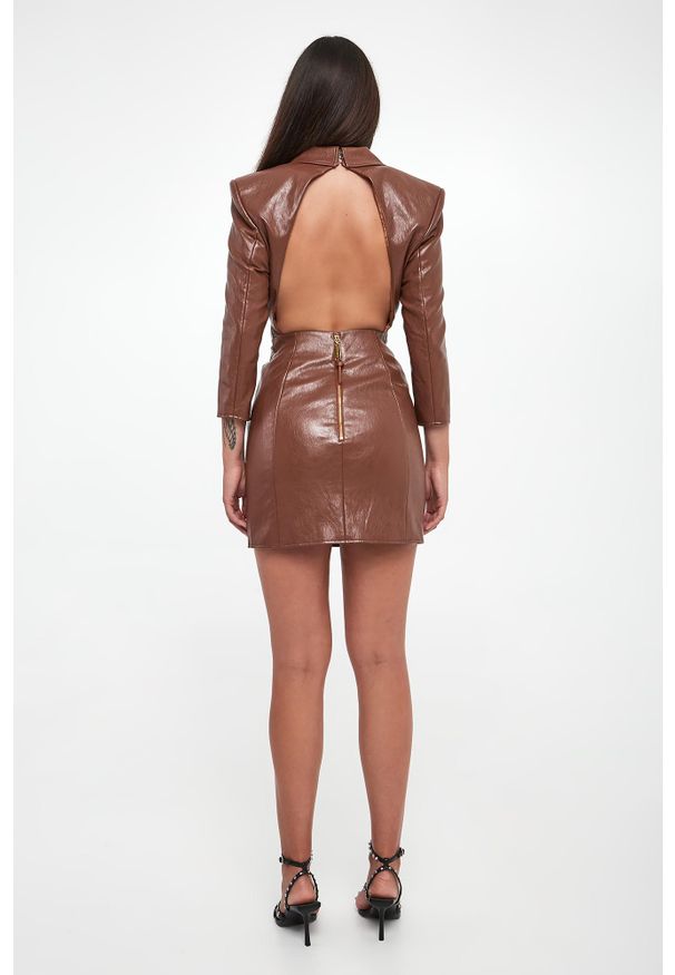 Elisabetta Franchi - Sukienka mini z ekoskóry ELISABETTA FRANCHI. Długość: mini