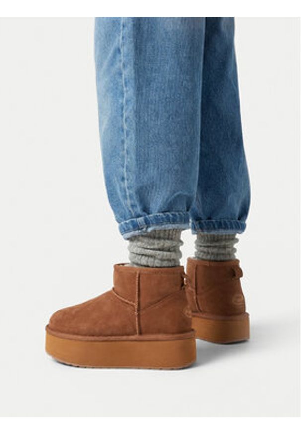 EMU Australia Śniegowce Stinger Micro Flatform W13082 Beżowy. Kolor: beżowy