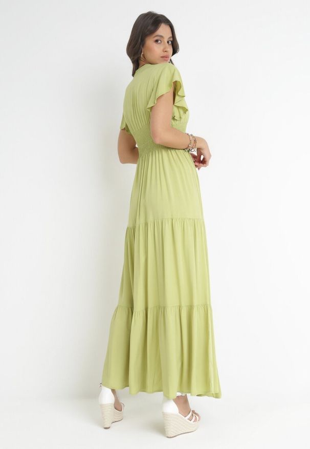 Born2be - Jasnozielona Sukienka z Wiskozy Heeny. Okazja: na co dzień, na randkę. Kolor: zielony. Materiał: wiskoza. Wzór: aplikacja, gładki. Sezon: lato. Styl: casual. Długość: maxi