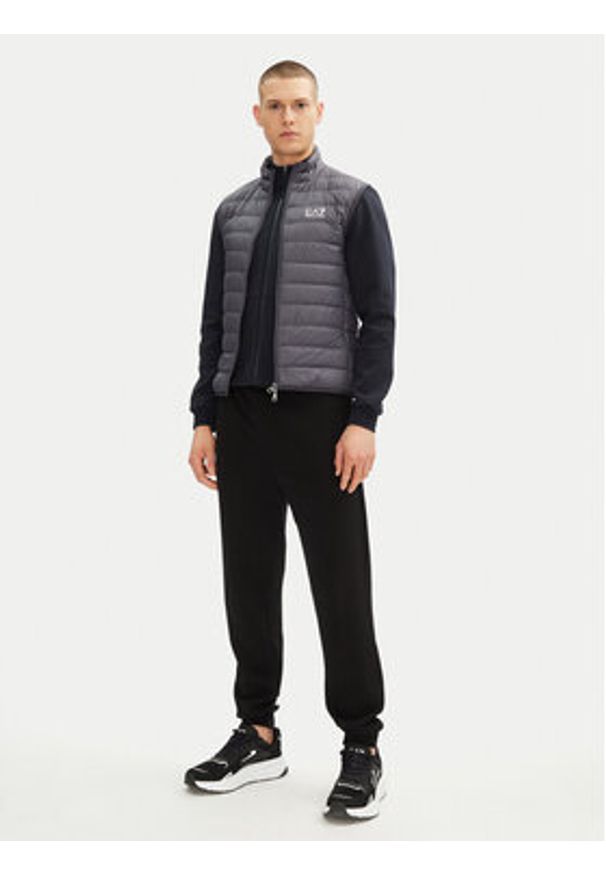 EA7 Emporio Armani Kamizelka 8NPQ06 PNGPZ U8115 Szary Regular Fit. Kolor: szary. Materiał: syntetyk