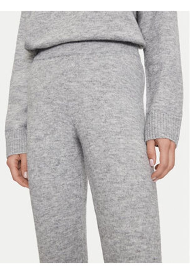 Athlecia Spodnie dresowe Daviana W Knitted EA243337 Szary Regular Fit. Kolor: szary. Materiał: syntetyk