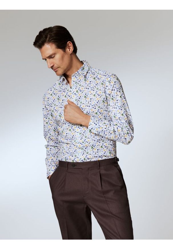 Reserved - Bawełniana koszula regular fit - biały. Kolor: biały. Materiał: bawełna