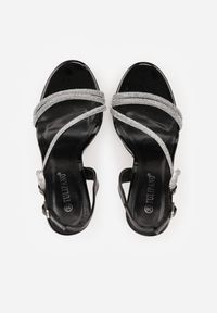 Renee - Czarne Szpilki Sandały z Cyrkoniowymi i Transparentnymi Paskami Vikirissa. Okazja: na imprezę. Zapięcie: pasek. Kolor: czarny. Wzór: aplikacja, paski. Obcas: na szpilce. Styl: elegancki. Wysokość obcasa: średni #2