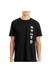 Koszulka męska Alpha Industries Freedom 15653903 - czarna. Kolor: czarny. Materiał: bawełna. Długość rękawa: krótki rękaw. Długość: krótkie. Wzór: aplikacja #1