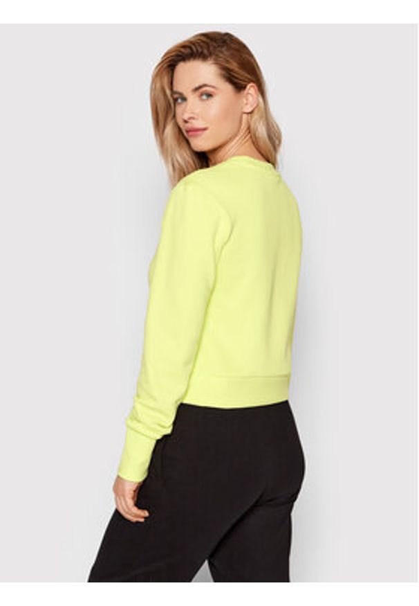 Adidas - adidas Bluza Cropped HE6922 Żółty Regular Fit. Kolor: żółty. Materiał: bawełna
