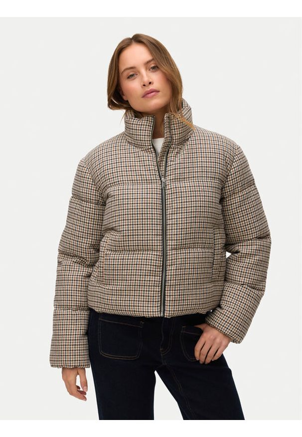 Vero Moda Kurtka zimowa Lyon 10334968 Beżowy Regular Fit. Kolor: beżowy. Materiał: syntetyk. Sezon: zima