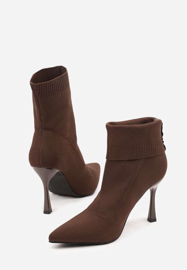 Born2be - Brązowe Botki Vices na Szpilce ze Skarpetową Cholewką Nalumela. Okazja: do pracy, na co dzień. Kolor: brązowy. Szerokość cholewki: normalna. Wzór: aplikacja. Obcas: na szpilce. Styl: elegancki, casual