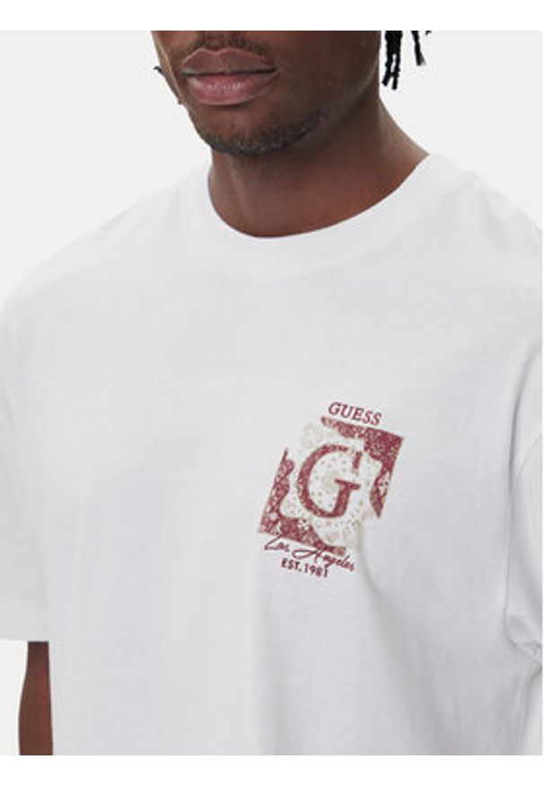 Guess T-Shirt M5BI16 I3Z14 Biały Relaxed Fit. Kolor: biały. Materiał: bawełna