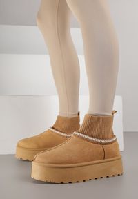 Born2be - Jasnobrązowe Śniegowce VICES na Grubej Podeszwie z Haftem i Skarpetkową Cholewką Enantia. Okazja: na co dzień. Kolor: brązowy. Materiał: jeans. Szerokość cholewki: normalna. Wzór: haft. Styl: casual, elegancki #5