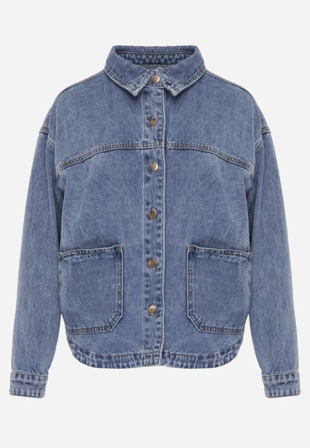 Renee - Niebieska Koszulowa Kurtka z Jeansu z Bawełny z Naszytymi Kieszeniami Giorriane. Okazja: na co dzień. Kolor: niebieski. Materiał: jeans, bawełna. Wzór: aplikacja. Styl: casual