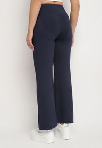 Born2be - Granatowe Legginsy Dzwony z Wysokim Stanem i Szeroką Gumką w Talii Idoreia. Okazja: na co dzień. Stan: podwyższony. Kolor: niebieski. Styl: casual, elegancki #4