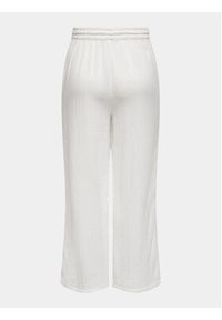 only - ONLY Spodnie dzianinowe Thyra 15296375 Biały Comfort Fit. Kolor: biały. Materiał: bawełna