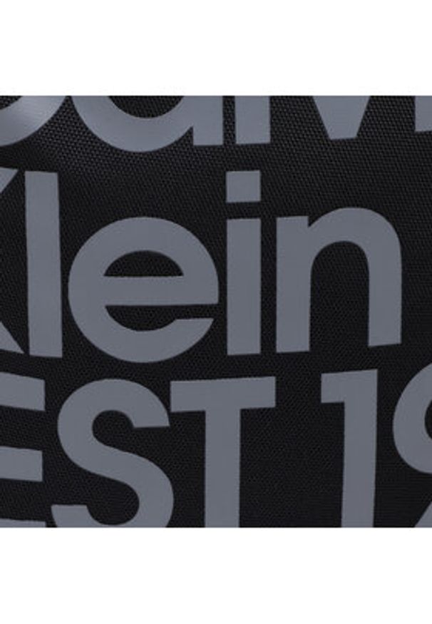 Calvin Klein Jeans Saszetka Sport Essentials Flatpack18 Gr K50K510378 Czarny. Kolor: czarny. Materiał: materiał