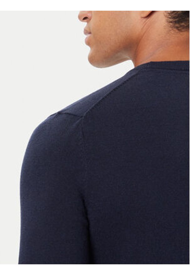 Guess Sweter M5YR26 Z0122 Granatowy Slim Fit. Kolor: niebieski. Materiał: syntetyk
