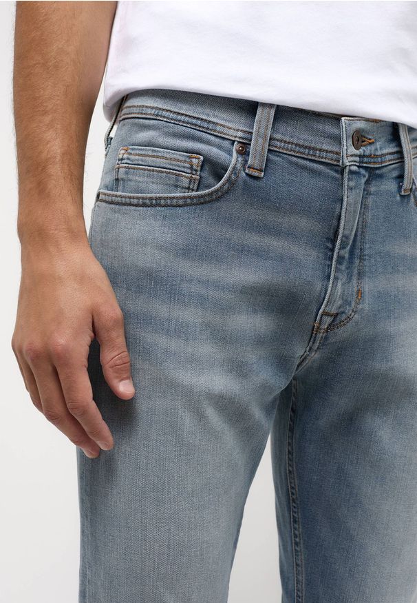 Męskie Spodnie Jeansowe Mustang Style Vegas Slim Denim Blue 1013707 5000 583