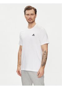 Adidas - adidas T-Shirt Essentials Single Jersey Embroidered Small Logo T-Shirt IC9286 Biały Regular Fit. Kolor: biały. Materiał: bawełna