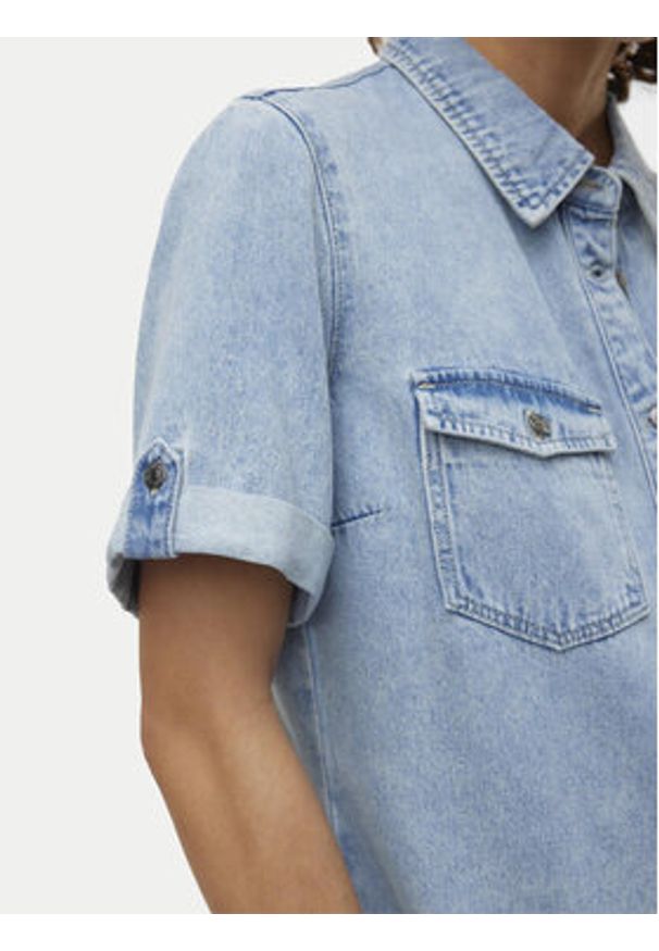 Vero Moda Sukienka jeansowa Jennie 10309665 Niebieski Regular Fit. Kolor: niebieski. Materiał: bawełna