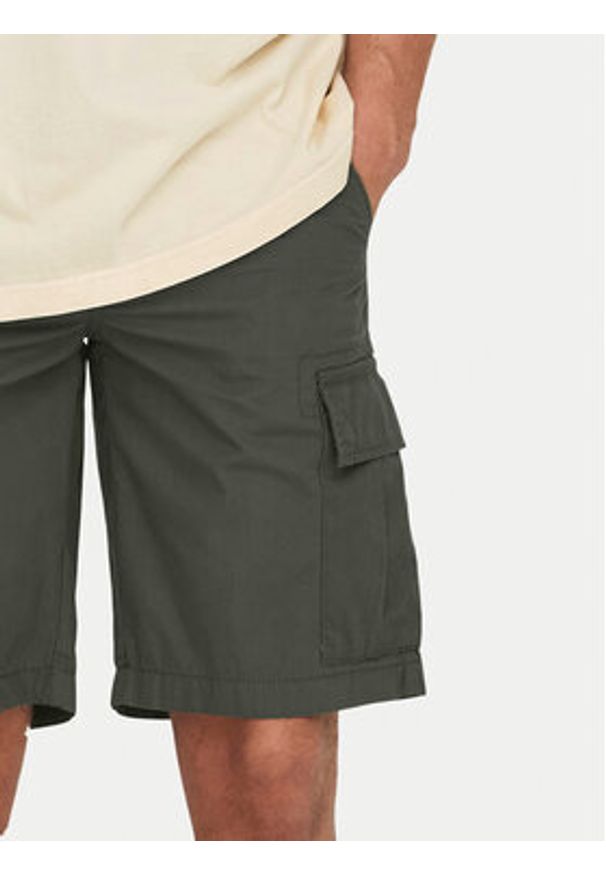 Only & Sons Szorty materiałowe Loc Cargo 22029214 Zielony Regular Fit. Kolor: zielony. Materiał: bawełna