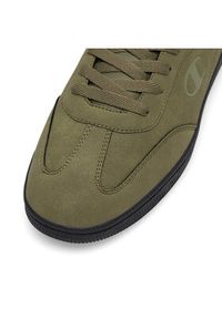 Champion Sneakersy PRESTIGE S22332-GS530 Zielony. Kolor: zielony