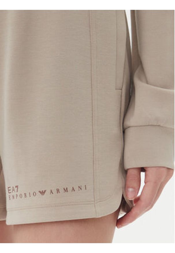 EA7 Emporio Armani Szorty sportowe 7W000280 AF12501 U6155 Beżowy Regular Fit. Kolor: beżowy. Materiał: syntetyk